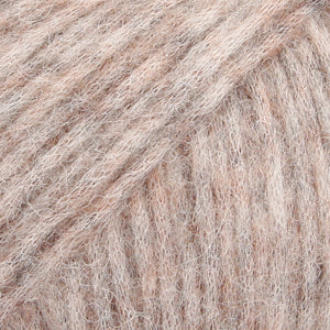 20-40% RABATT, Edge of Twilight Hat by DROPS Design