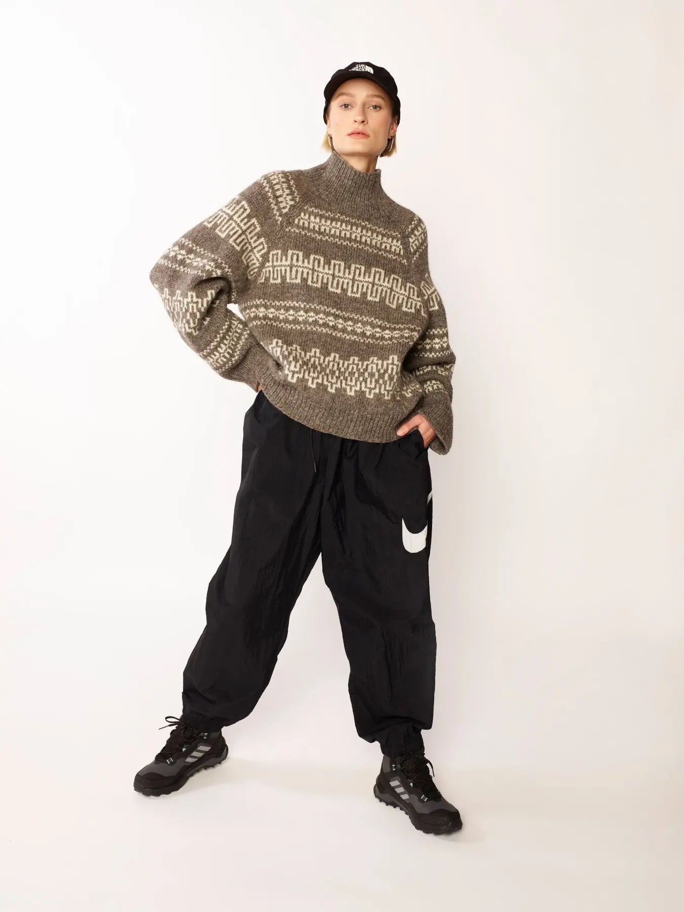 Fjære genser, dame - NY påske edition!