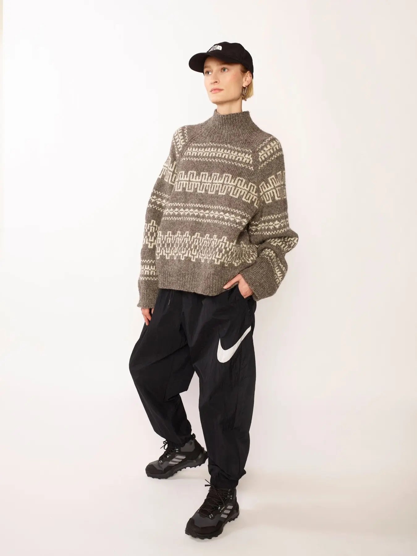 Fjære genser, dame - NY påske edition!