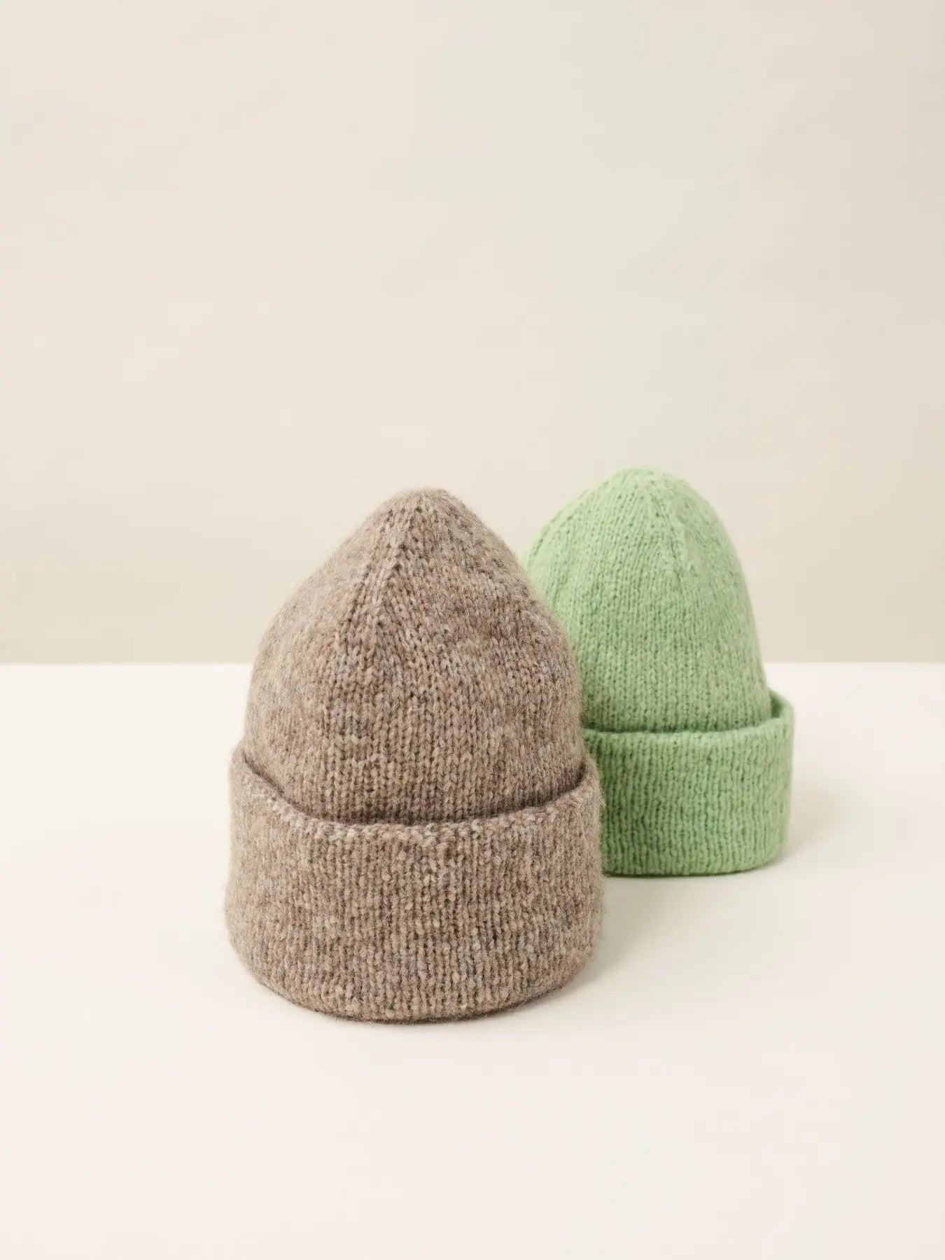 BLACK WEEK 50% RABATT - Nidris lue og skjerf