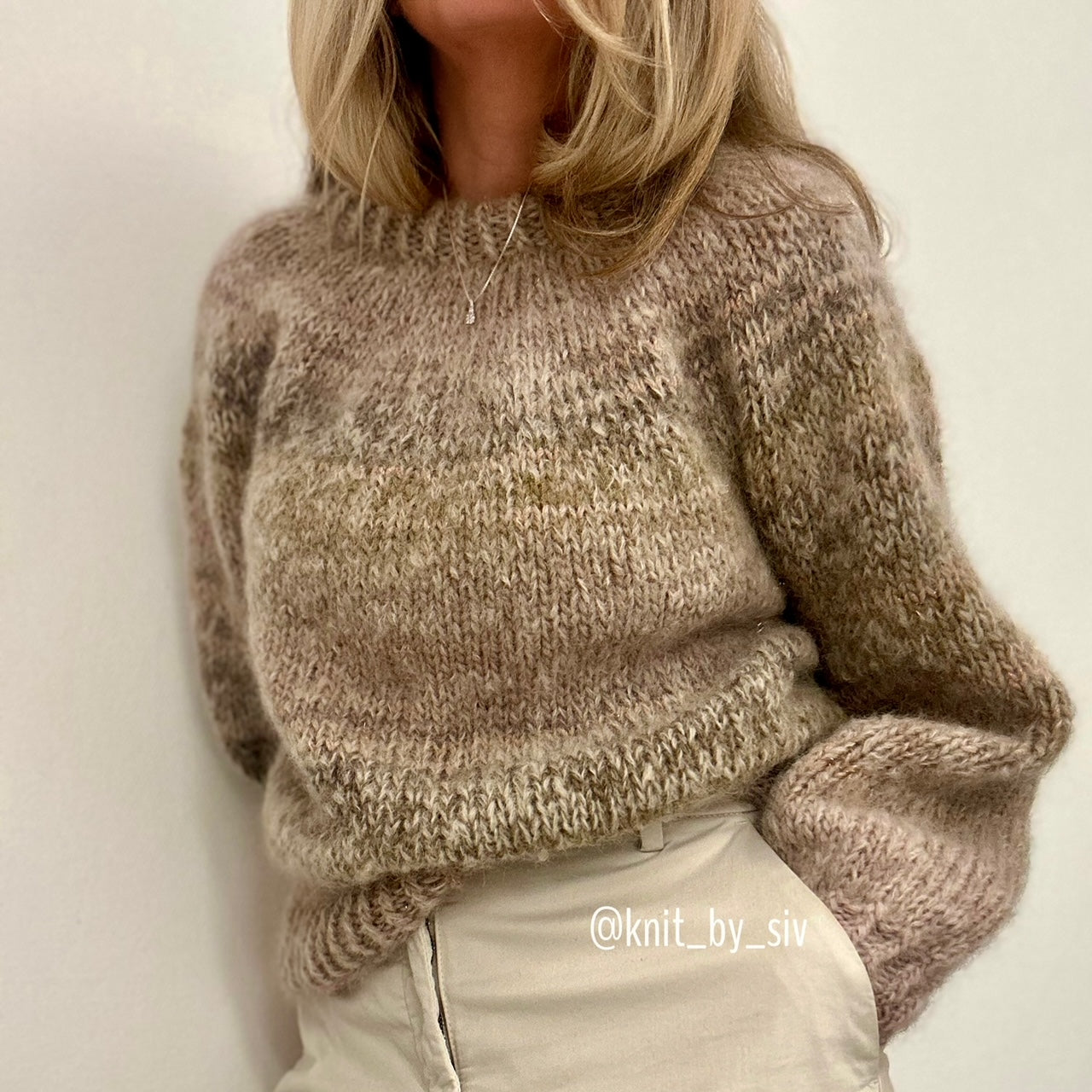 Berit genseren med glimmer, lange ermer