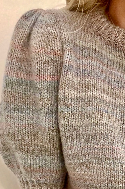 50% rabatt, Maipuffblusen i Merino extra fine - NYE FARGER