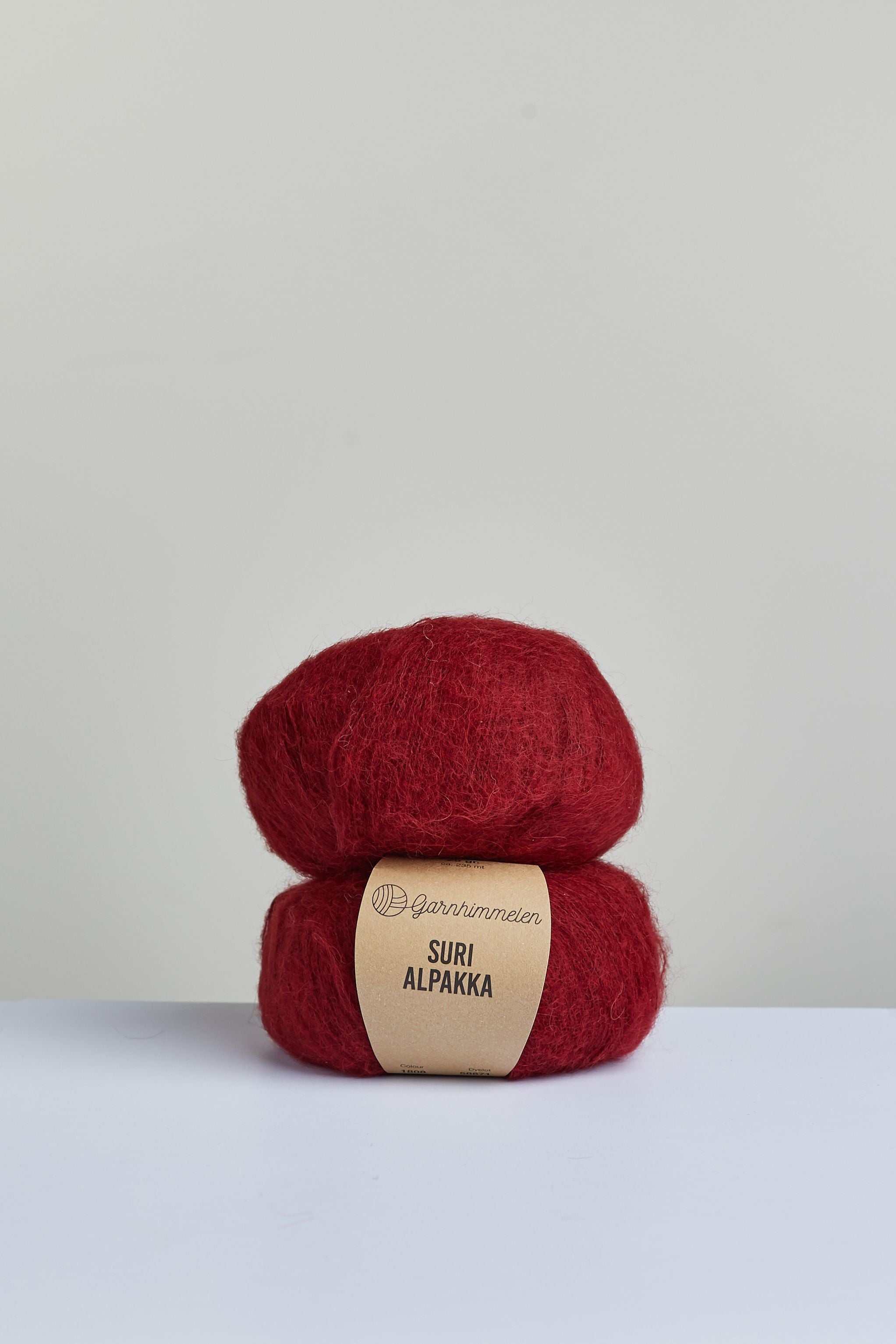 Myke Suri alpakka - 30% rabatt