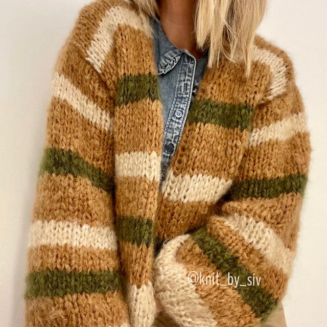 KUN STRIKKEOPPSKRIFT - Enkel stripejakke i alpakka og mohair
