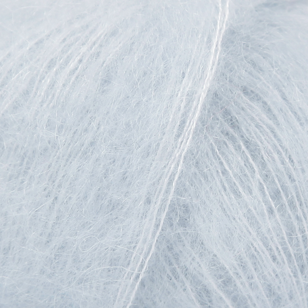 Maipuffblusen i Drops kid silk, nye farger