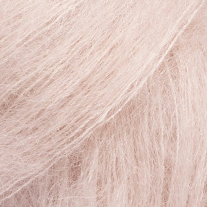 Maipuffblusen i Drops kid silk - 15 NYE FARGER
