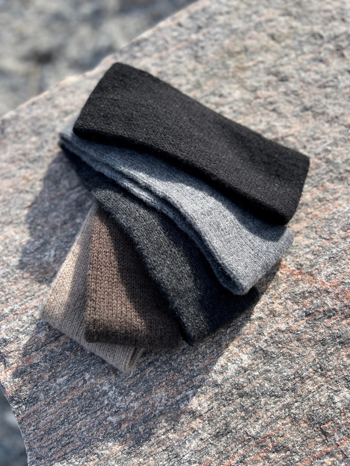 NYHET! Lunt Magdabånd -  Rauma garn