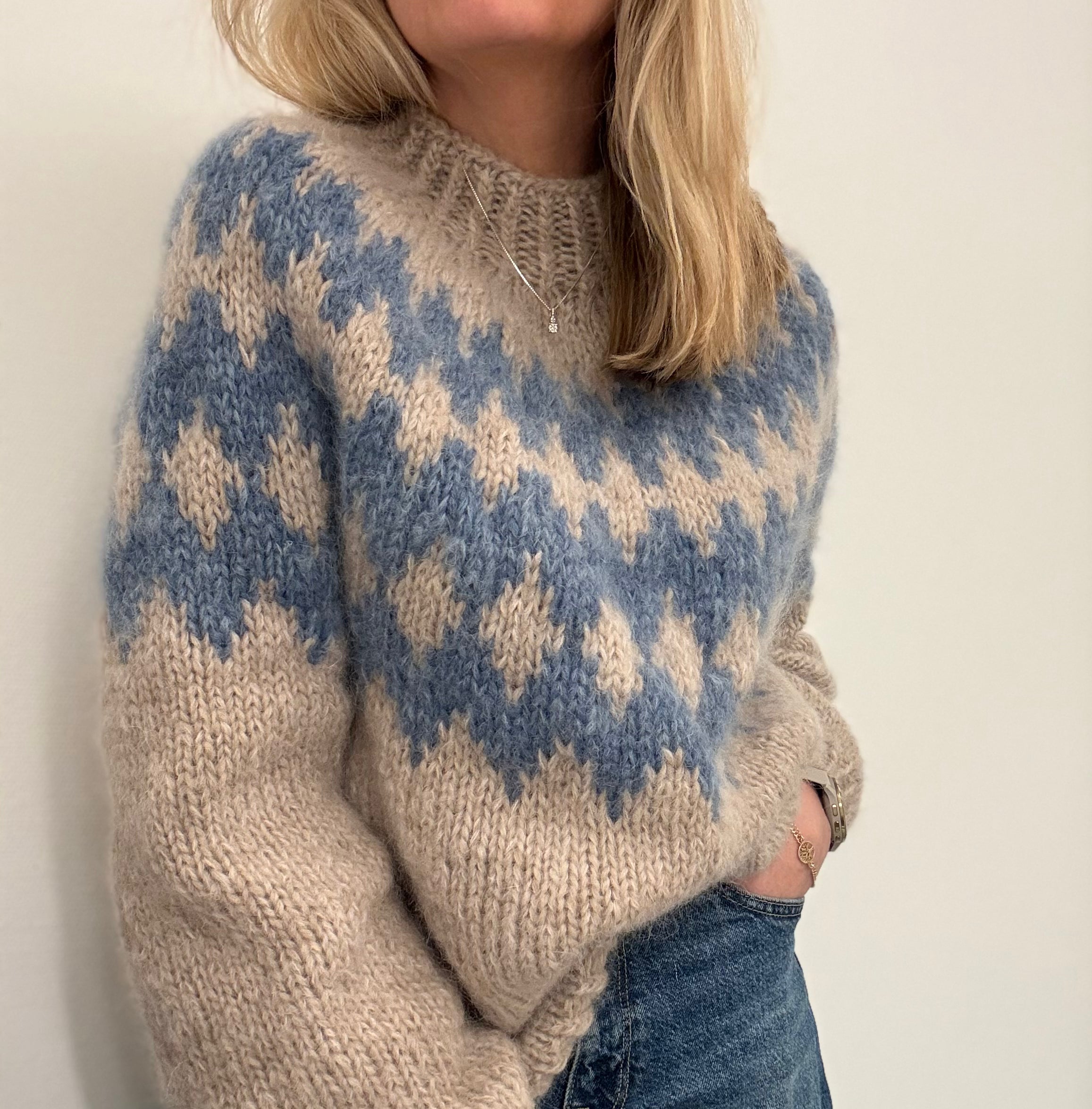 KOMMER - NYHET MED INTROPRIS - Arka genseren - 25% rabatt!