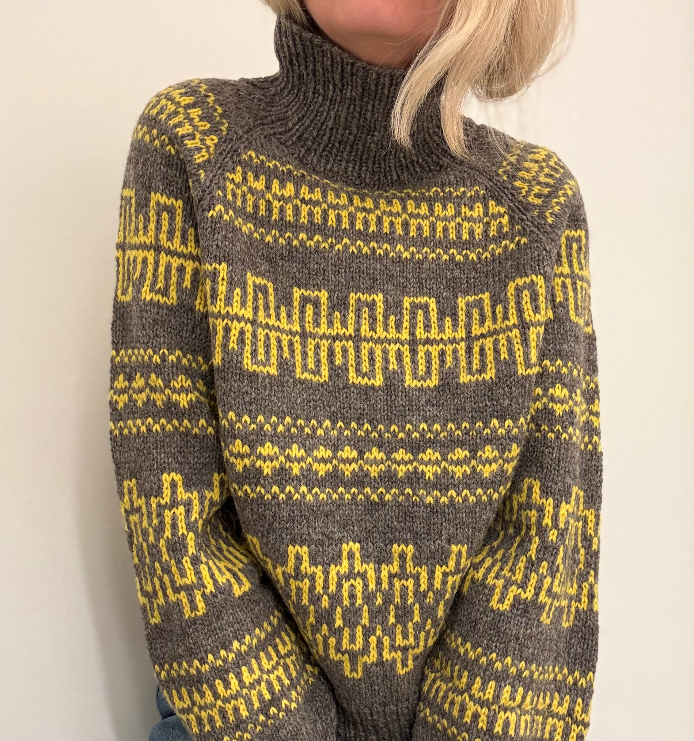 Fjære genser, dame - NY påske edition!