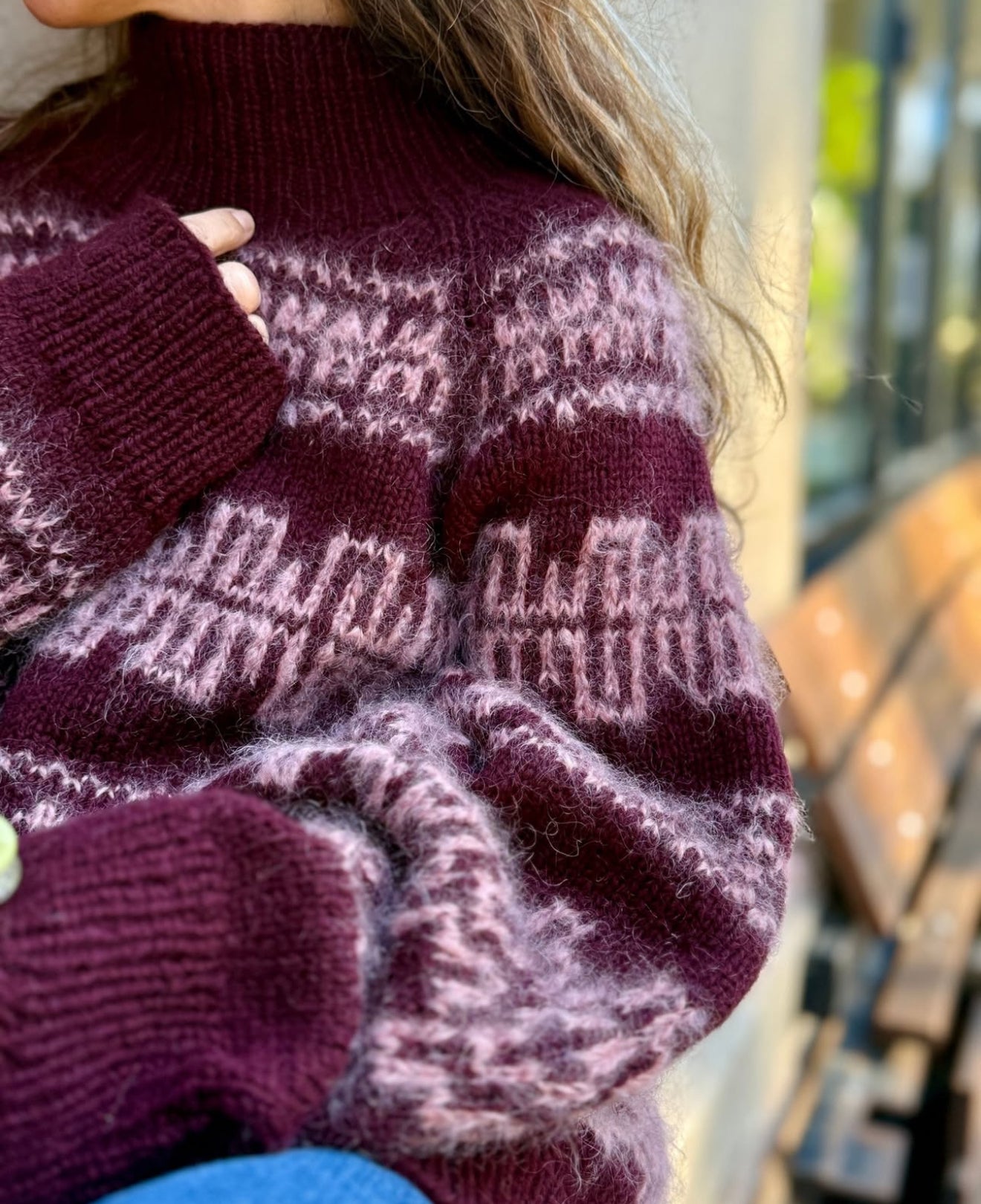 NYHET! Fjære genser, dame - NY FARGE med mohair effekt!
