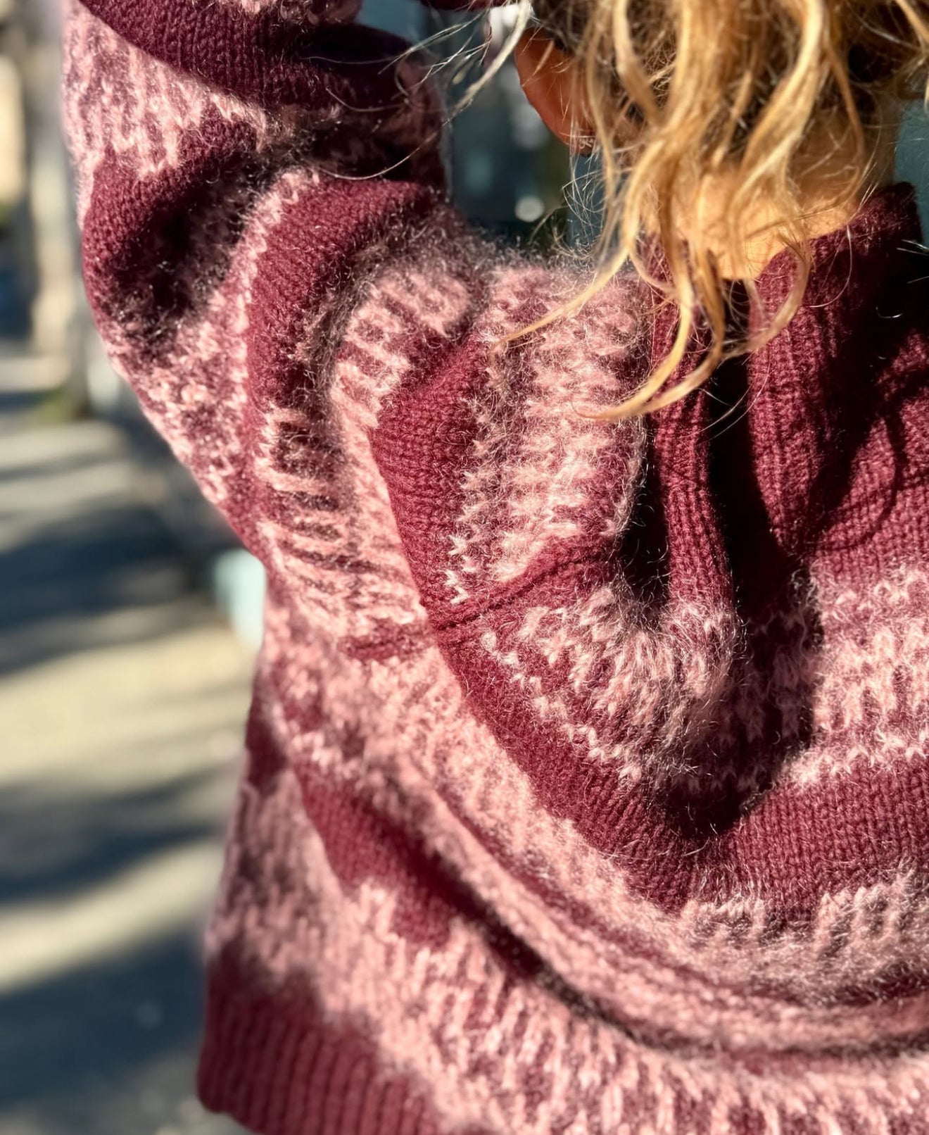 NYHET! Fjære genser, dame - NY FARGE med mohair effekt!