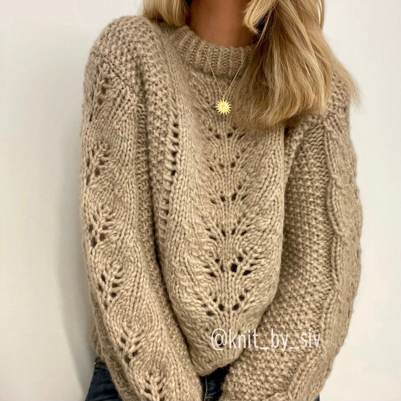 Elisabeth sweater in Drops Wish